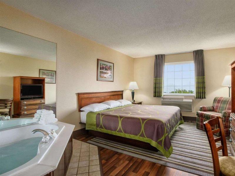 Super 8 By Wyndham Grayville Kültér fotó
